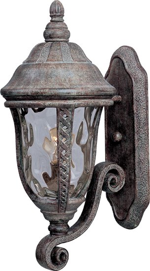 Foto para 100W Whittier Cast 1-Light Outdoor Wall Lantern ET Water Glass Glass MB Incandescent 8"x18.5" 