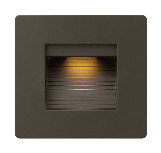 Picture of 4w Landscape Luna LED Bronze Landscape 120v Deck