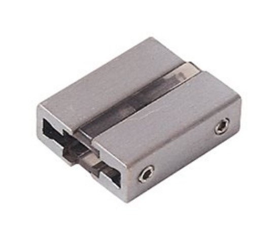 Foto para SW Connector-For Use With Low Voltage George Kovacs Lightrails Brushed Nickel