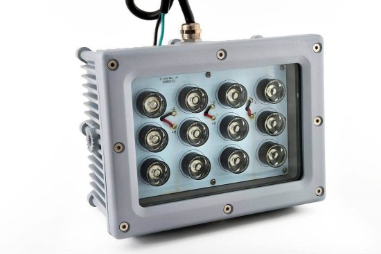 Picture of 13w Green Hallmark Lighting Porte Cochere 12-Light ∠15° 90-265VAC IP65 Outdoor LED Column Downlight